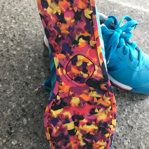 Blue Samoa Adidas - Picture 3 of 8